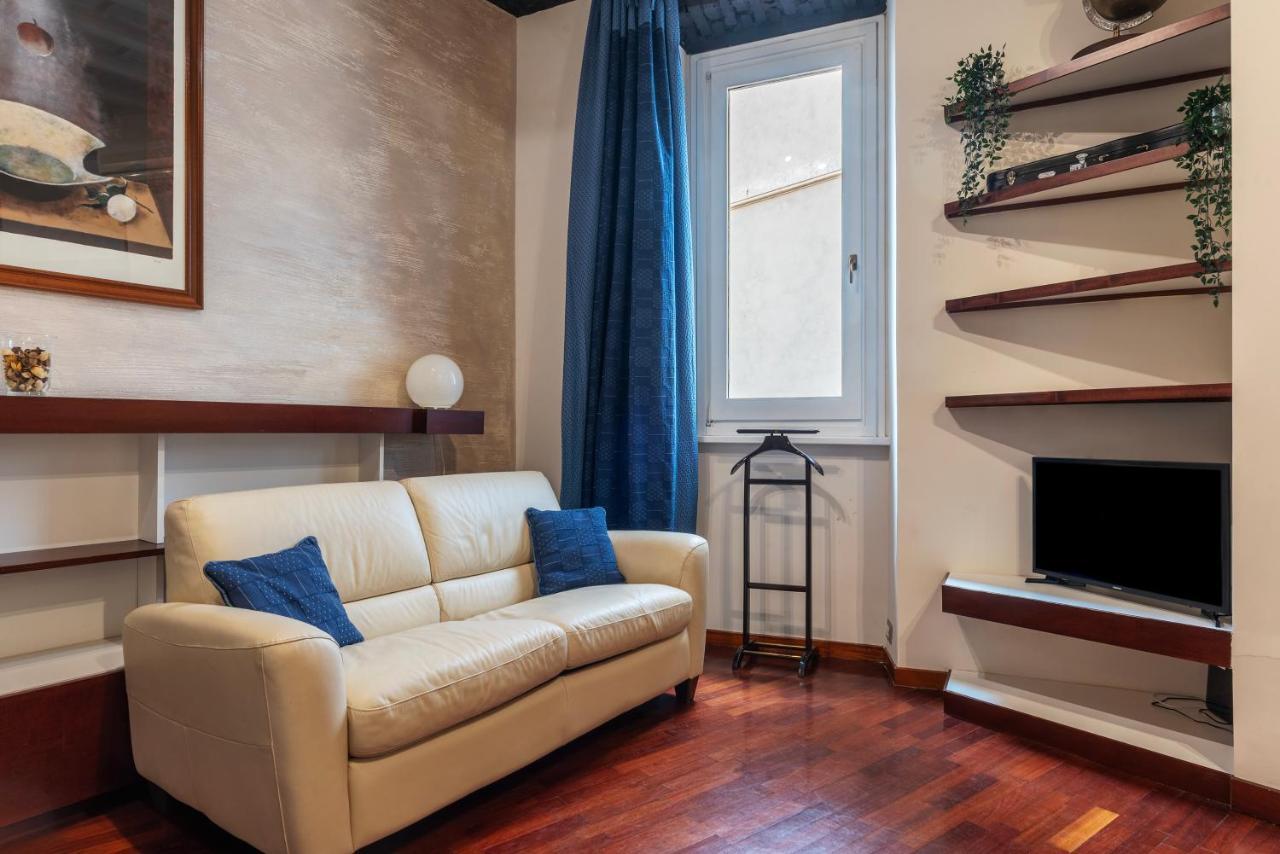 Апартаменты Piazza Navona Petite House Рим Экстерьер фото