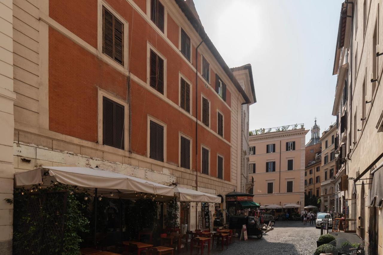 Апартаменты Piazza Navona Petite House Рим Экстерьер фото